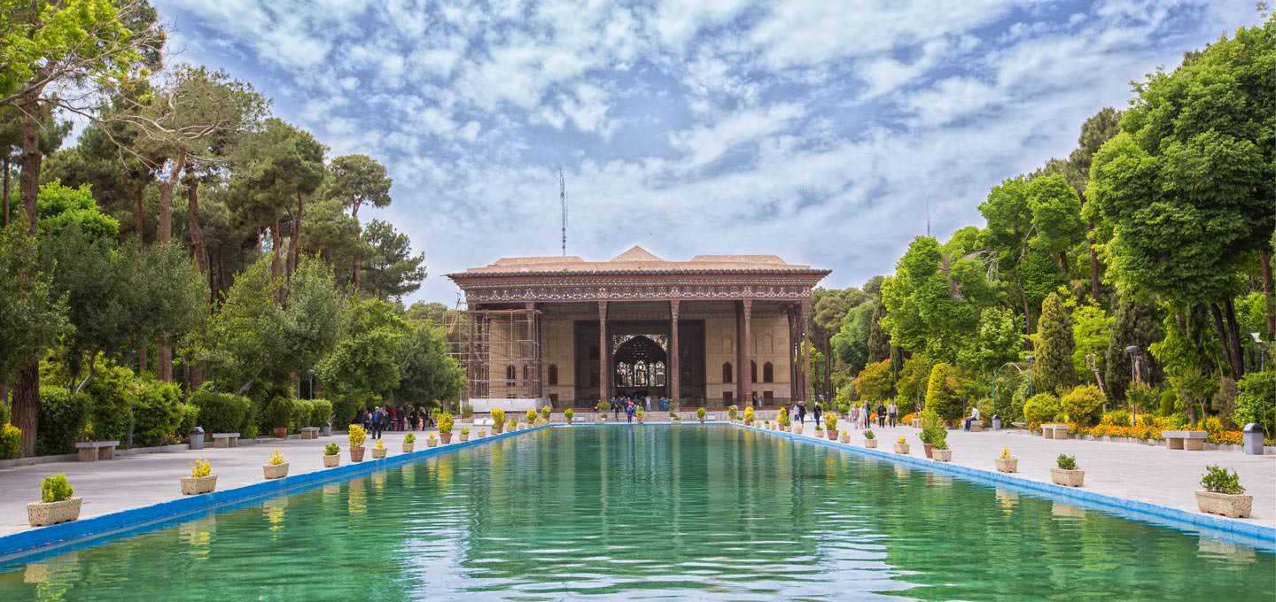 اصفهان، کاخ چهل ستون 